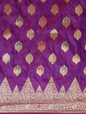 Purple & Gold-Toned Silk Blend Woven Design Kanjeevaram Saree 3