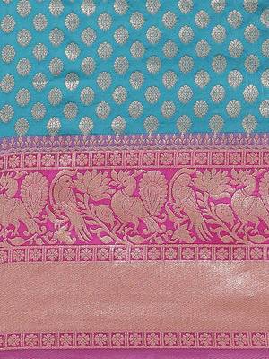 Blue & Golden Woven Design Banarasi Saree 3