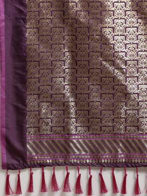 Purple & Gold-Coloured Silk Blend Printed Kesari Paithani Banarasi Saree 4