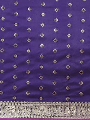 Blue & Golden Zari Woven Design Banarasi Saree 5