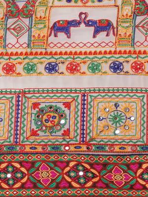 Red & White Printed Half & Half Bandhani Saree 3