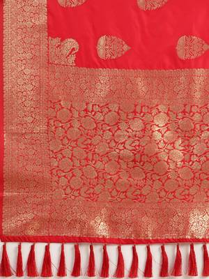 Red Silk Blend Woven Design Banarasi Saree 4