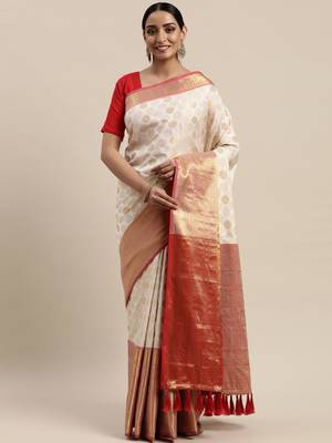 Off-White & Golden Silk Blend Woven Design Banarasi Saree 1