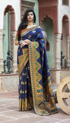 Fetching Navy blue Woven Silk Patola ganpati saree 5