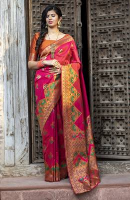 glamourous Dark pink Woven Silk Patola fancy saree 1