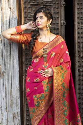 glamourous Dark pink Woven Silk Patola fancy saree 2