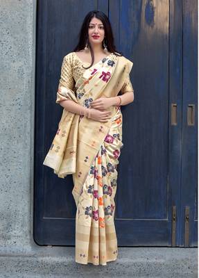 Off white woven banarasi silk saree with blouse 1