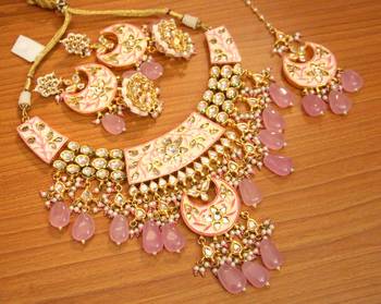 Pink necklace-sets 1