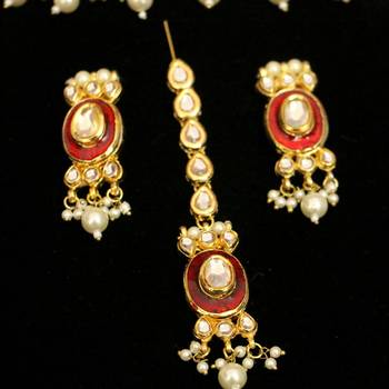 Red necklace-sets 3