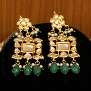 Green necklace-sets 4