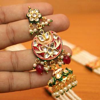 Red necklace-sets 3