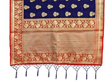 Navy blue woven art silk saree with blouse 4