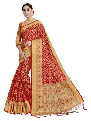 Red woven art silk saree with blouse 1