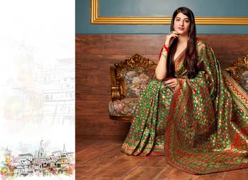 Green woven banarasi silk saree with blouse 3