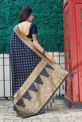 Blue woven banarasi silk saree with blouse 3