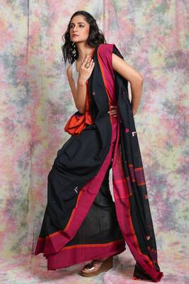 Black cotton Handloom with dual border 2