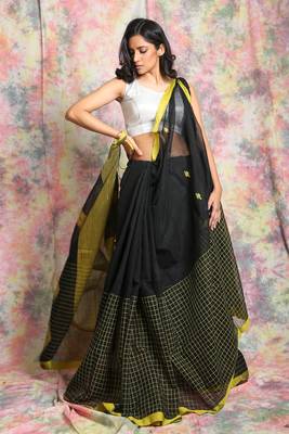 Black woven blended cotton saree with blouse 1