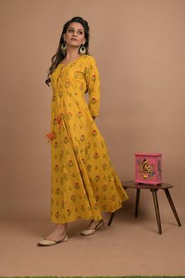 Yellow printed cotton long-kurtis 4