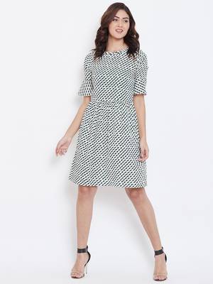 White printed crepe short-dresses 4