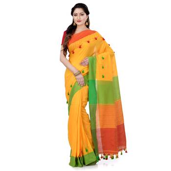Green hand woven cotton saree with blouse 1