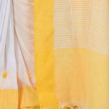 Yellow hand woven cotton saree with blouse 4