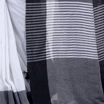 Black hand woven cotton saree with blouse 4