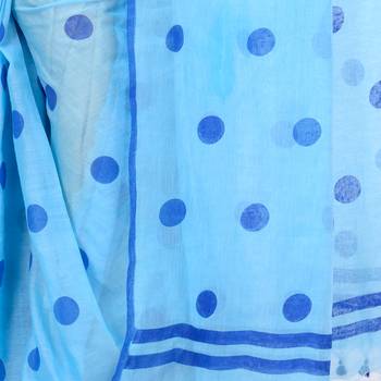 Blue Printed Cotton Saree Without Blouse 4