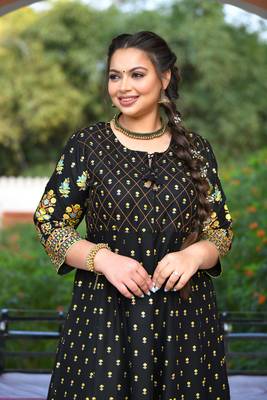 KAAJH Black Gold Printed Rayon Anarkali Kurta 3