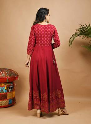 KAAJH Maroon Embellished Printed Rayon Anarkali Kurta 2