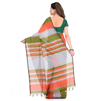 Green printed cotton silk saree with blouse 2