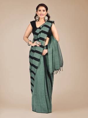 Green woven pure cotton saree with blouse 1