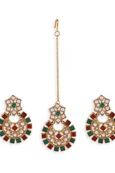 Multicolour Stone Studded Maang Tikka With Earring Set