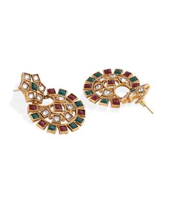 Multicolour Stone Studded Maang Tikka With Earring Set 4