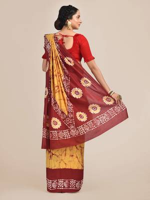 Multicolor printed pure cotton saree with blouse 3
