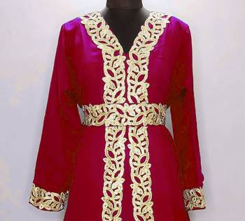 Maroon Moroccan Kaftan With Sun-proof hijab 2