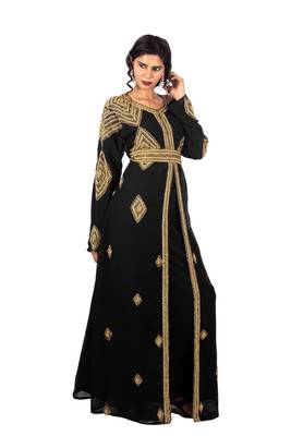 Black Diamond Design Moroccan Kaftan with Sun-proof hijab 5