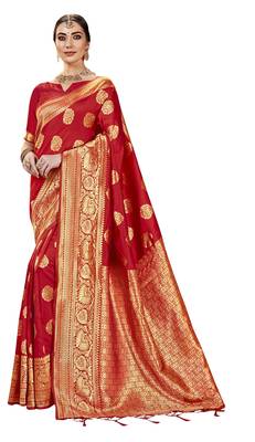 Red woven jacquard saree with blouse 1