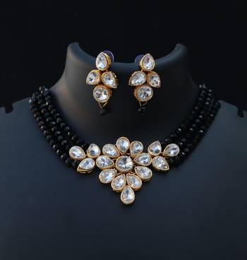 Black diamond necklace-sets 1