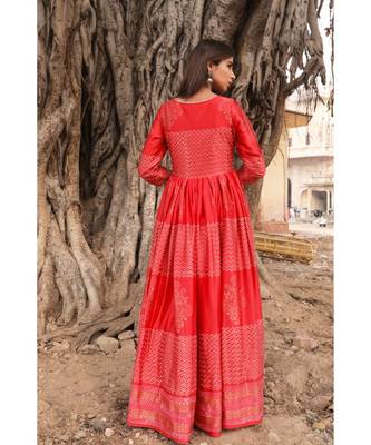 pure hand block printed gown in madras silk fabric with gathering on waist line 2