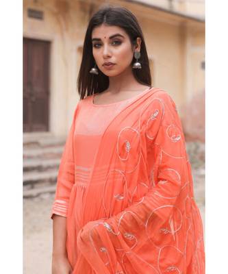linen cotton gown with chiffon dupatta alongwith hand gota work on dupattas 4