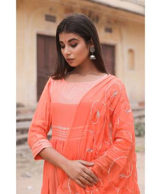 linen cotton gown with chiffon dupatta alongwith hand gota work on dupattas 5