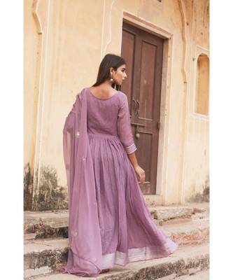 linen cotton gown with chiffon dupatta alongwith hand gota work on dupattas 2