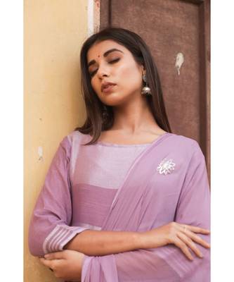 linen cotton gown with chiffon dupatta alongwith hand gota work on dupattas 4