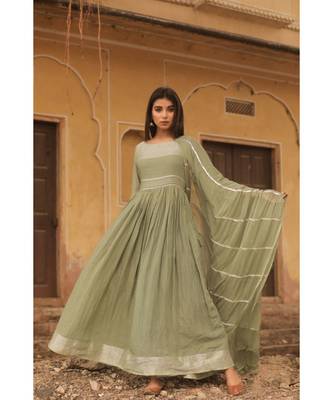 linen cotton gown with chiffon dupatta alongwith hand gota work on dupattas 3
