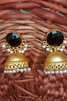 RozMili Nickle free Gold Plated Matte finish Brass Jaipuri Monalisa stone Jhumka earring