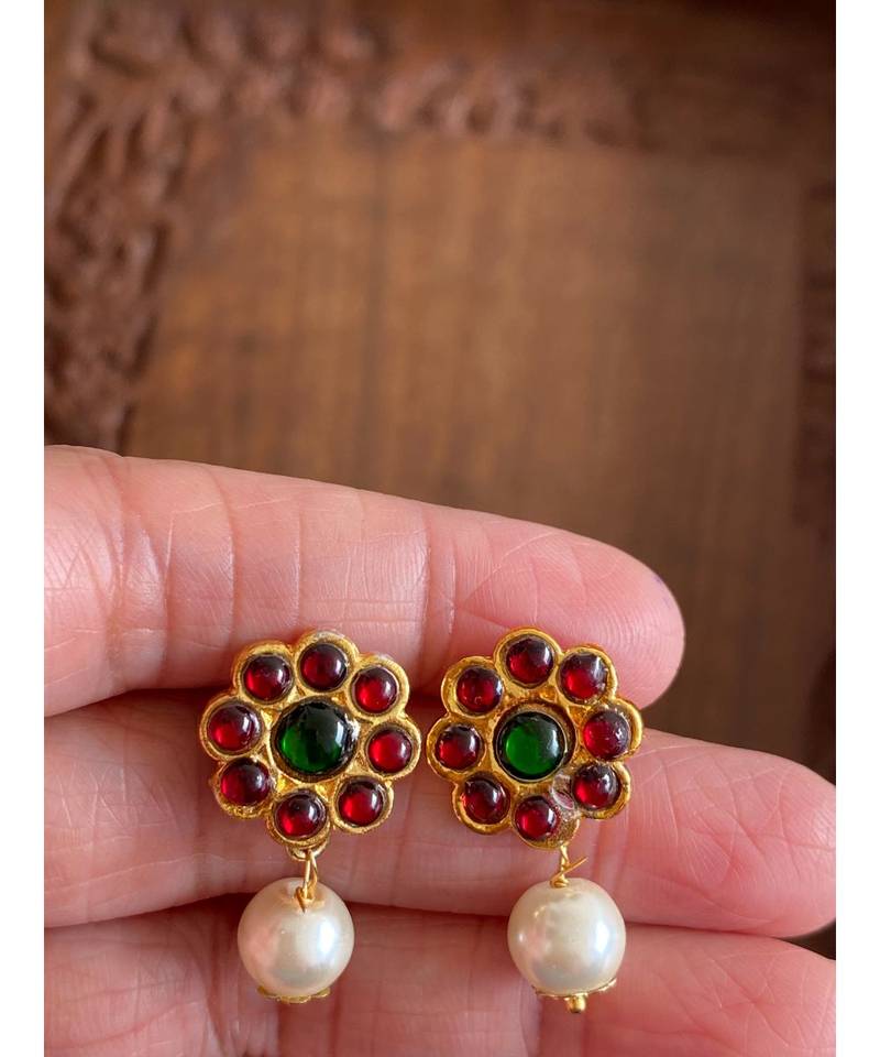 Beautiful Kemp Green Butterfly Designer Temple Necklace Set Dj19885