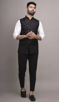 Black plain jute nehru-jacket 1