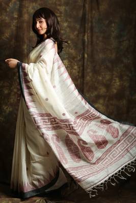 White woven matka silk saree with blouse 2