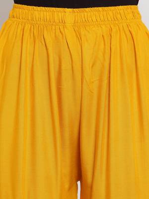 Mustard plain rayon palazzo-pants 5