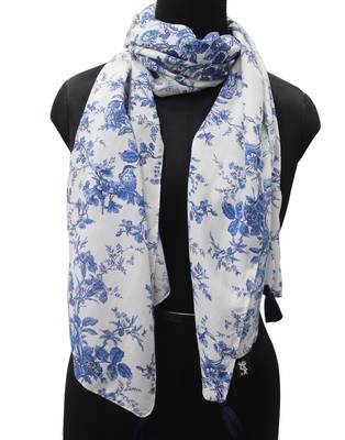 DesiButik Trends Beautiful Muslin Fabric White  Printed women scarf/Stoles With Tassels 1